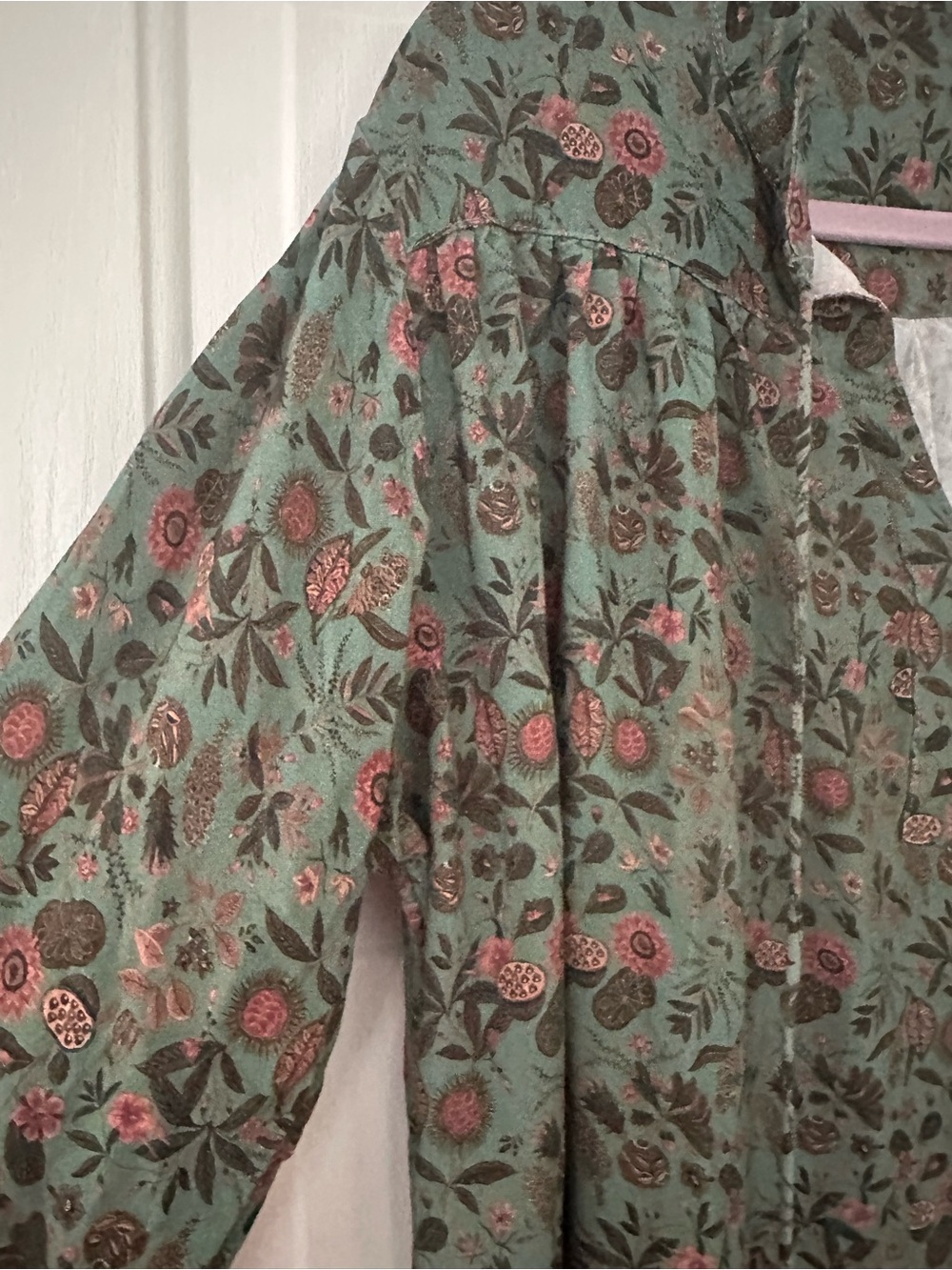 Natural Life Dara V-Neck Tunic Dress Boho Sage Black Floral Border Size Large - Picture 7 of 10